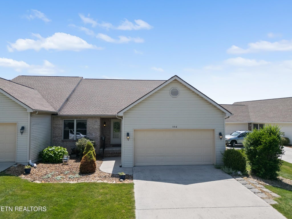 Photo of 556 Woodgate Drive, Crossville, TN 38571 (MLS # 1344897)