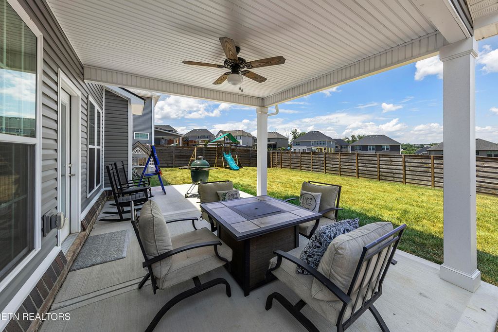 Photo of 1431 Ridge Climber Rd, Knoxville, TN 37922 (MLS # 1337156)