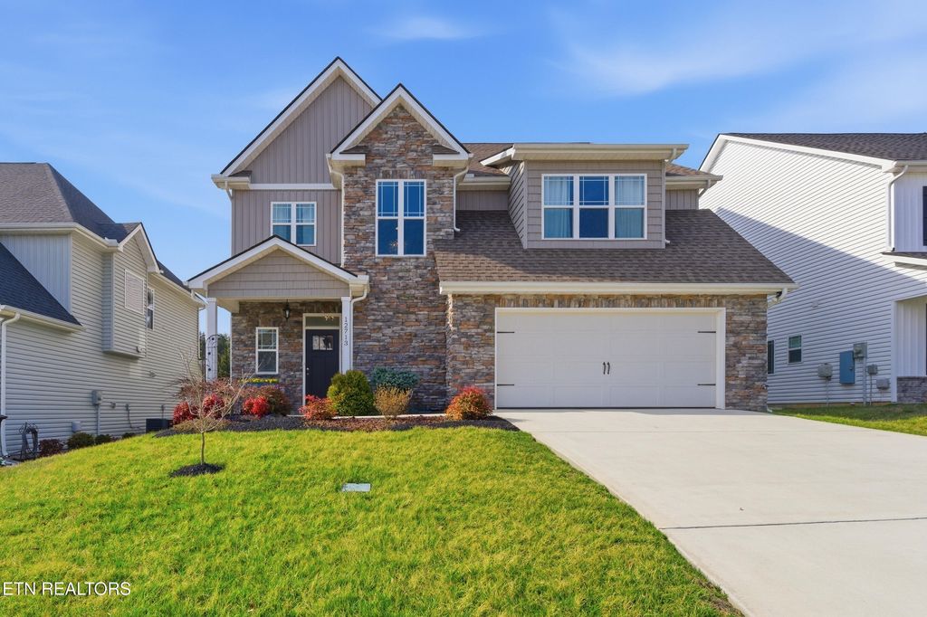 Photo of 12713 Myrtle Ridge Lane, Knoxville, TN 37932 (MLS # 1331382)