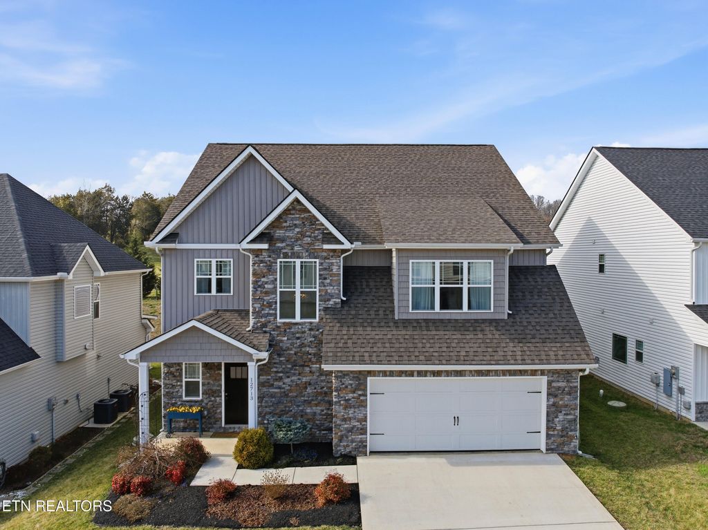 Photo of 12713 Myrtle Ridge Lane, Knoxville, TN 37932 (MLS # 1331382)