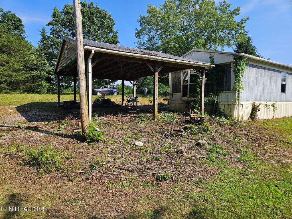 Photo of 871 N Old Grey Ridge Rd, Friendsville, TN 37737 (MLS # 1314296)