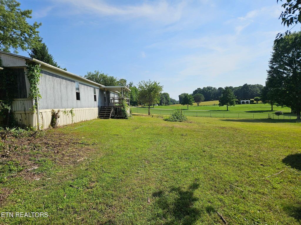 Photo of 871 N Old Grey Ridge Rd, Friendsville, TN 37737 (MLS # 1314296)