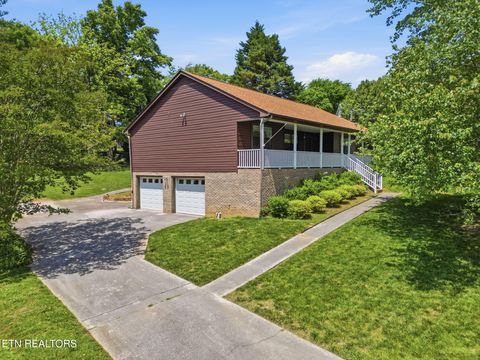 Photo of 2112 Pine Meade Rd, Knoxville, TN 37923 (MLS # 1340332)