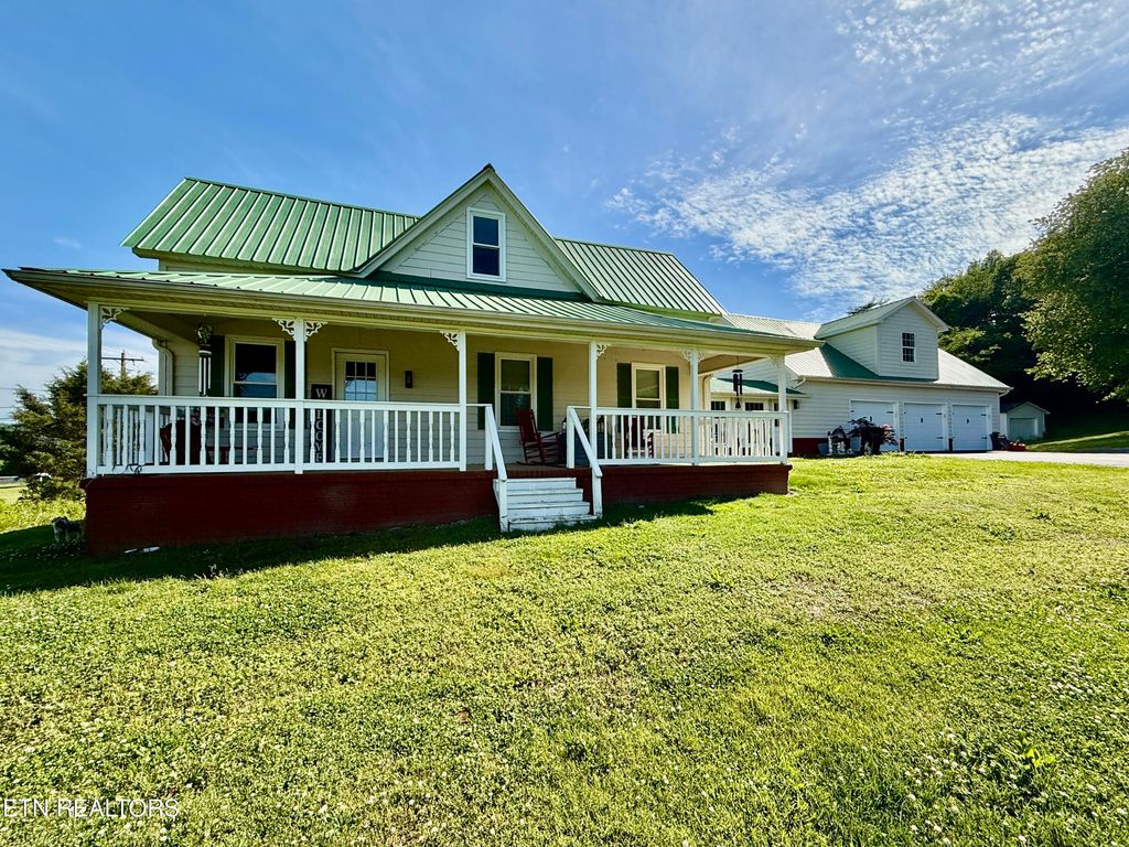 Photo of 886 Old Harriman Hwy, Oliver Springs, TN 37840 (MLS # 1341770)