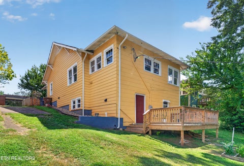 Tiny photo for 223 E Churchwell Ave, Knoxville, TN 37917 (MLS # 1354570)