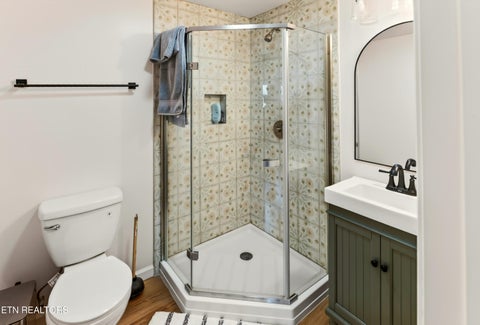 Tiny photo for 223 E Churchwell Ave, Knoxville, TN 37917 (MLS # 1354570)