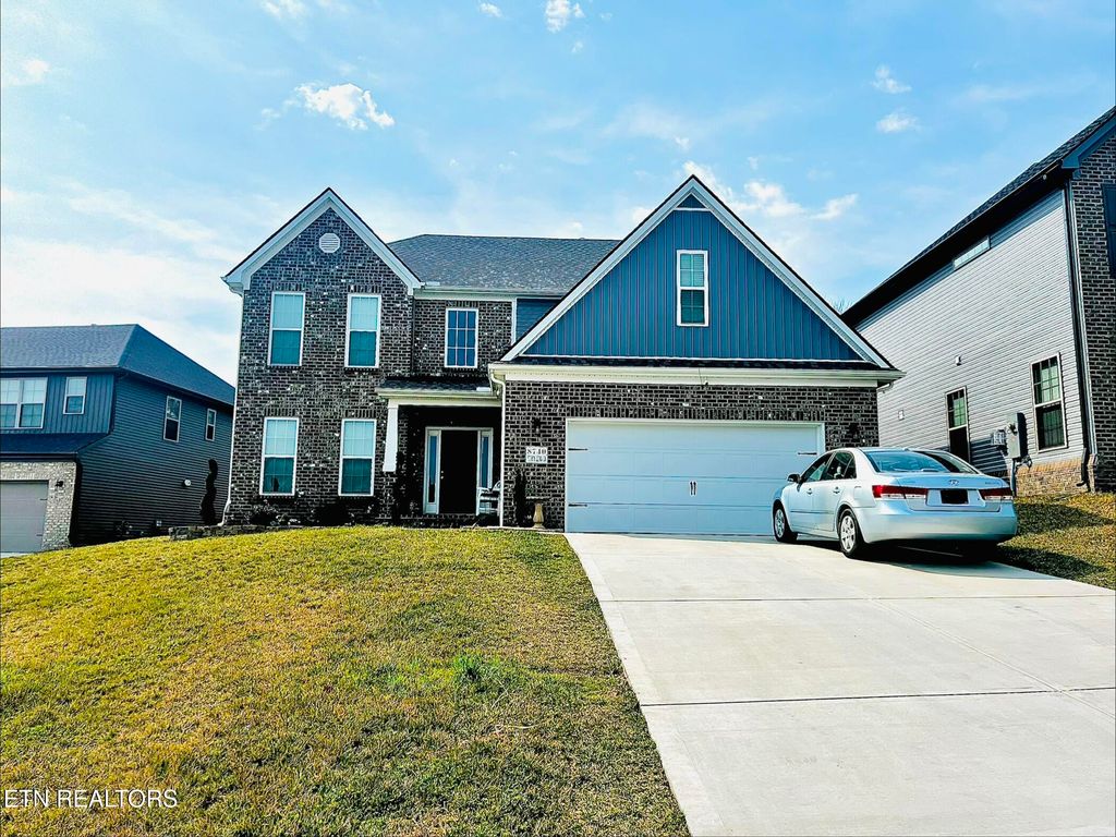 Photo of 8740 Yellow Aster Rd, Knoxville, TN 37931 (MLS # 1331025)