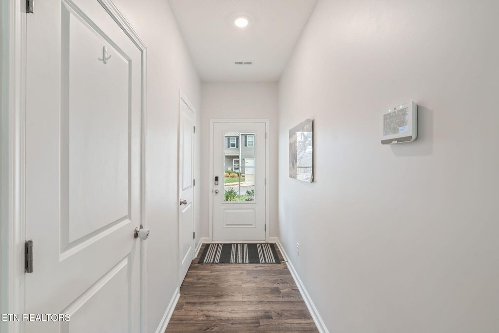 Photo of 7116 Dusty Rose Lane, Knoxville, TN 37921 (MLS # 1324082)