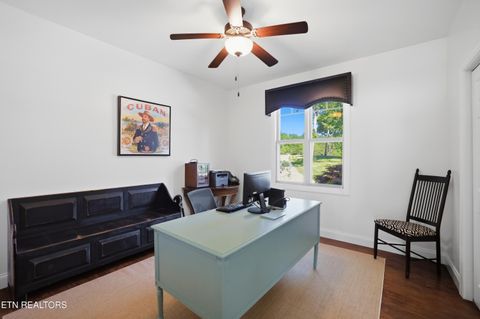 Tiny photo for 124 Cypress Drive, Dandridge, TN 37725 (MLS # 1338674)