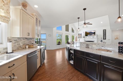 Tiny photo for 124 Cypress Drive, Dandridge, TN 37725 (MLS # 1338674)