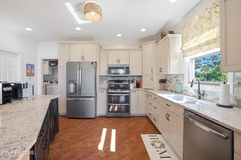 Tiny photo for 124 Cypress Drive, Dandridge, TN 37725 (MLS # 1338674)