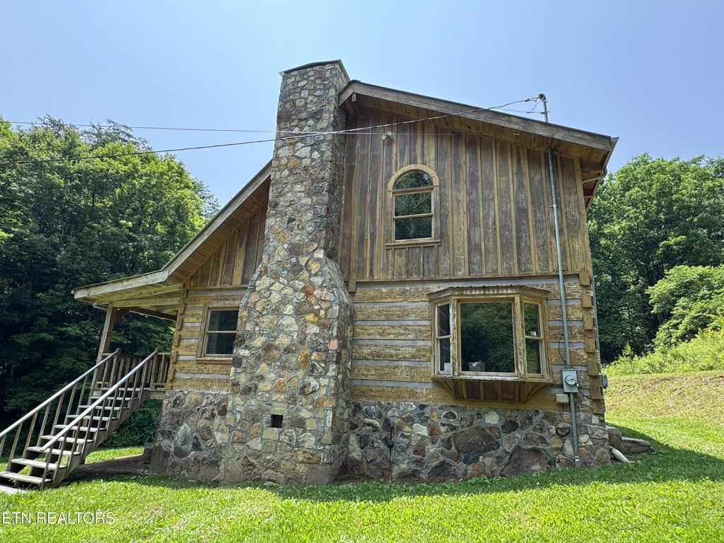 Photo of 453 Trentham Hollow Rd, Parrottsville, TN 37843 (MLS # 1304906)