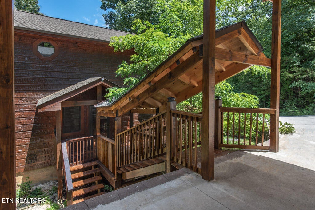 Photo of 3103 Perry Circle Lane, Sevierville, TN 37862 (MLS # 1343665)
