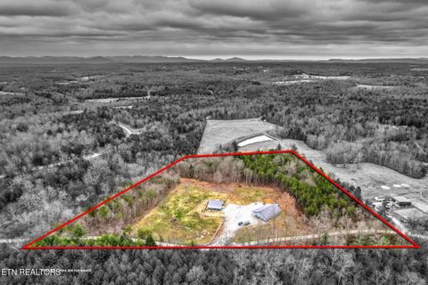 Tiny photo for 337 Old Collins, Deer Lodge, TN 37726 (MLS # 1326778)