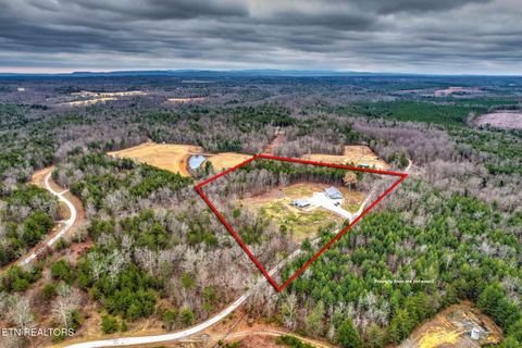 Tiny photo for 337 Old Collins, Deer Lodge, TN 37726 (MLS # 1326778)