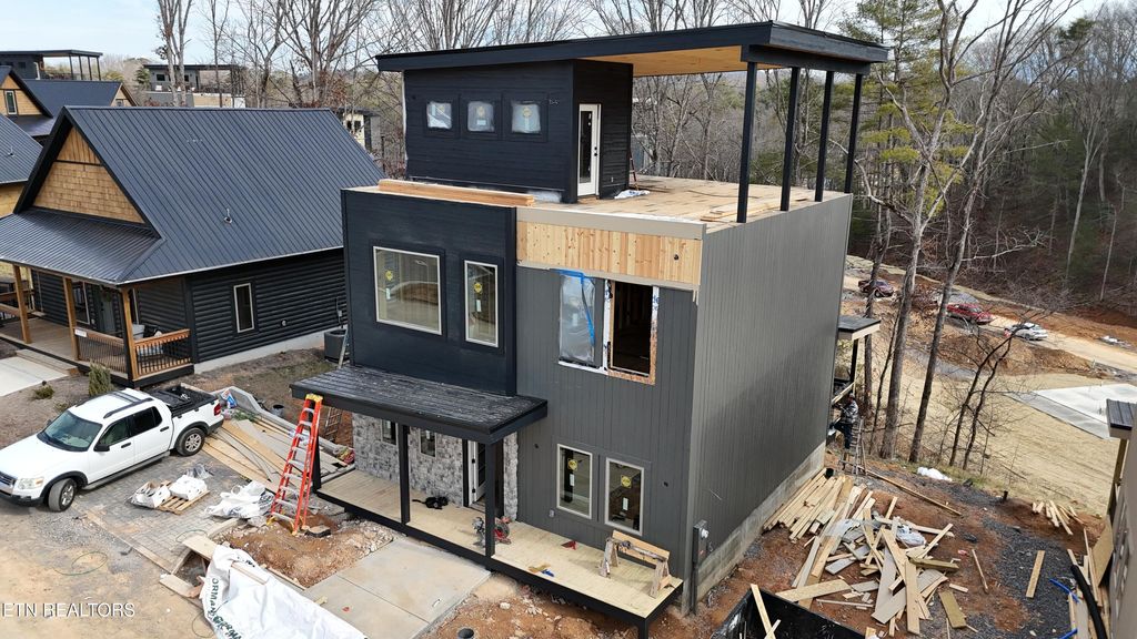 Photo of 584 Warbonnet Way, Pigeon Forge, TN 37863 (MLS # 1329483)