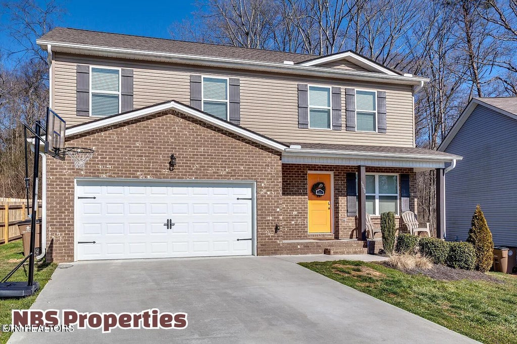 Photo of 6010 Freebird Lane, Knoxville, TN 37912 (MLS # 1356602)