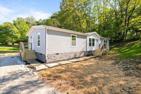 Tiny photo for 359 McDeerman Rd, Jacksboro, TN 37757 (MLS # 1317779)