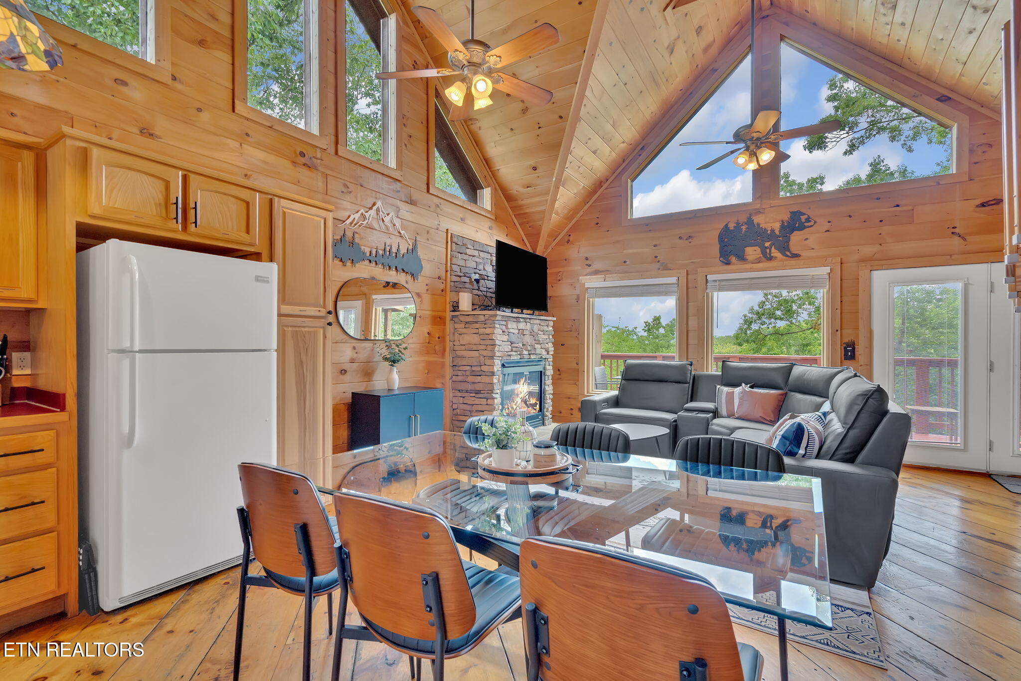 2868 Pine Haven Drive