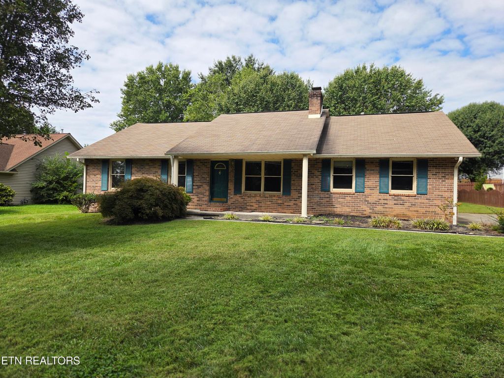 Photo of 125 Country Walk Drive, Powell, TN 37849 (MLS # 1315293)
