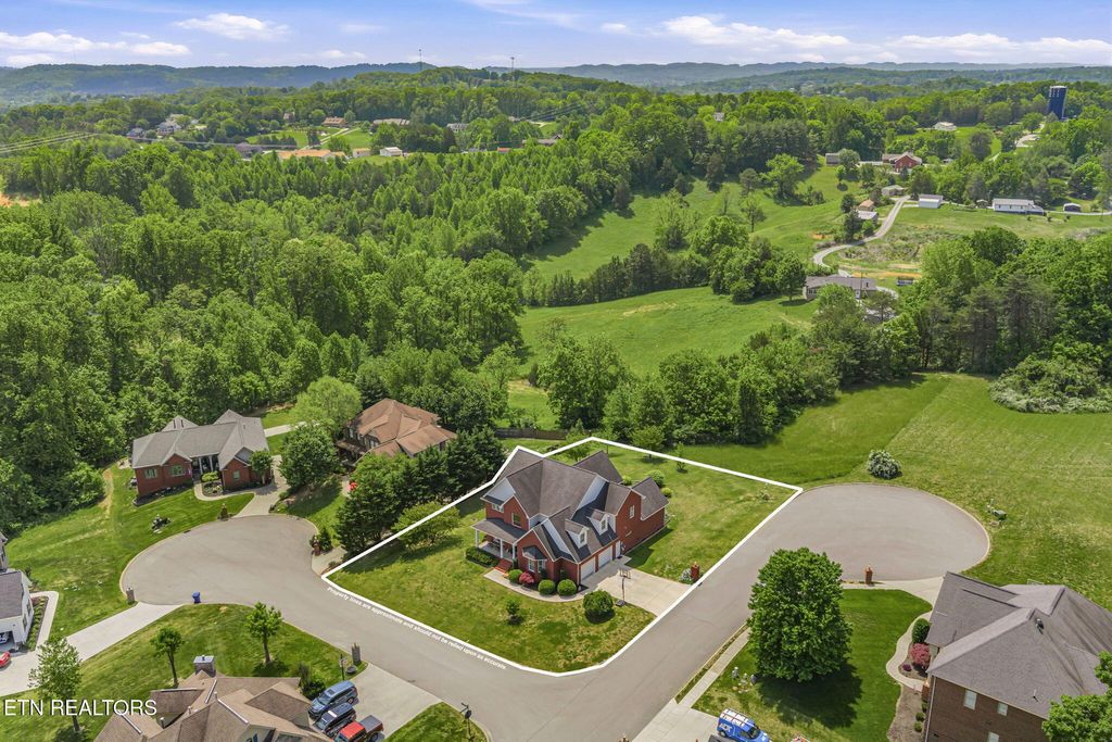 Photo of 2808 Green Summers Rd, Knoxville, TN 37938 (MLS # 1338291)