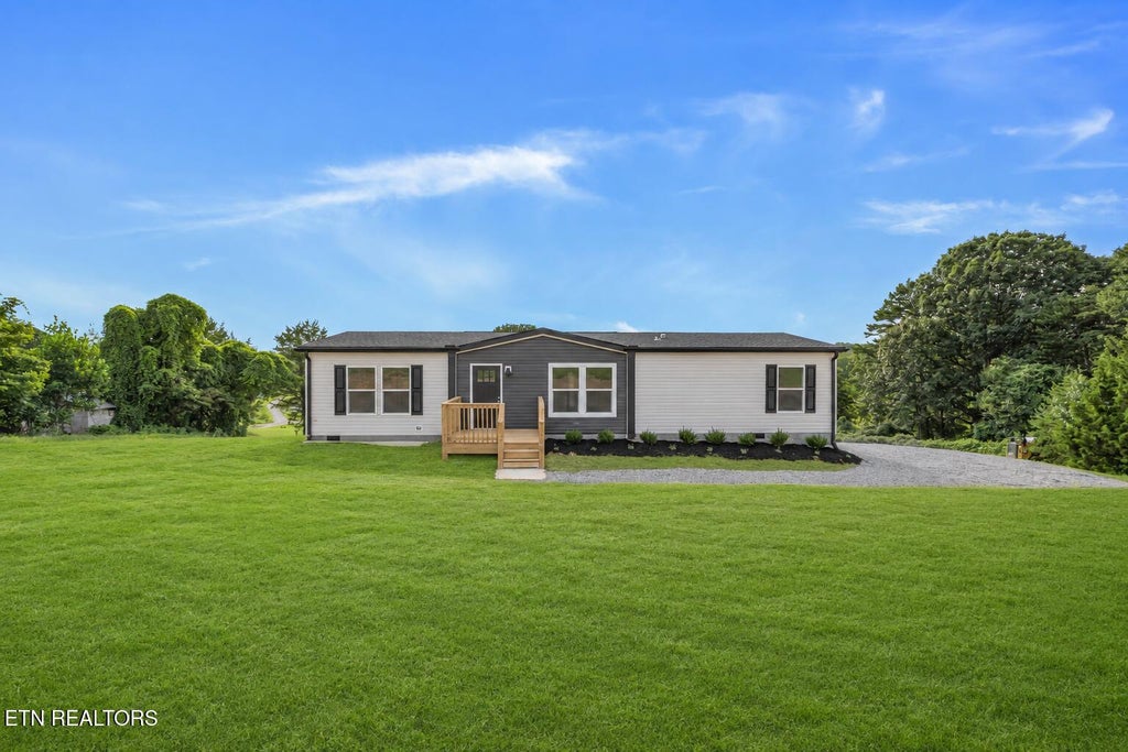 Photo of 110 County Road 314, Sweetwater, TN 37874 (MLS # 1351915)