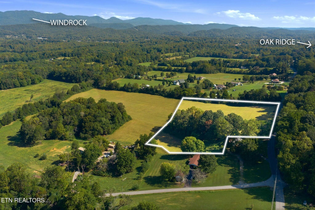 Photo of Johnson Rd, Oliver Springs, TN 37840 (MLS # 1354819)