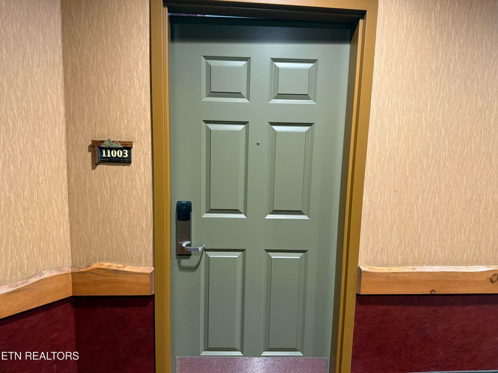 Photo of 1424 Old Knoxville Hwy #11003,5, Sevierville, TN 37876 (MLS # 1321937)