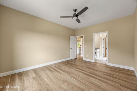 Tiny photo for 210 Daniel Morris Point, Clinton, TN 37716 (MLS # 1315761)