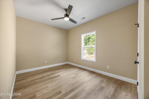 Tiny photo for 210 Daniel Morris Point, Clinton, TN 37716 (MLS # 1315761)