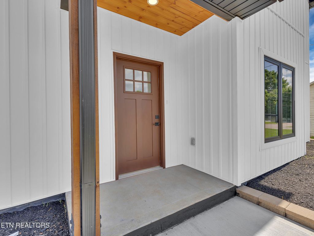 Photo of 7747 Drawbridge Court, Powell, TN 37849 (MLS # 1302588)