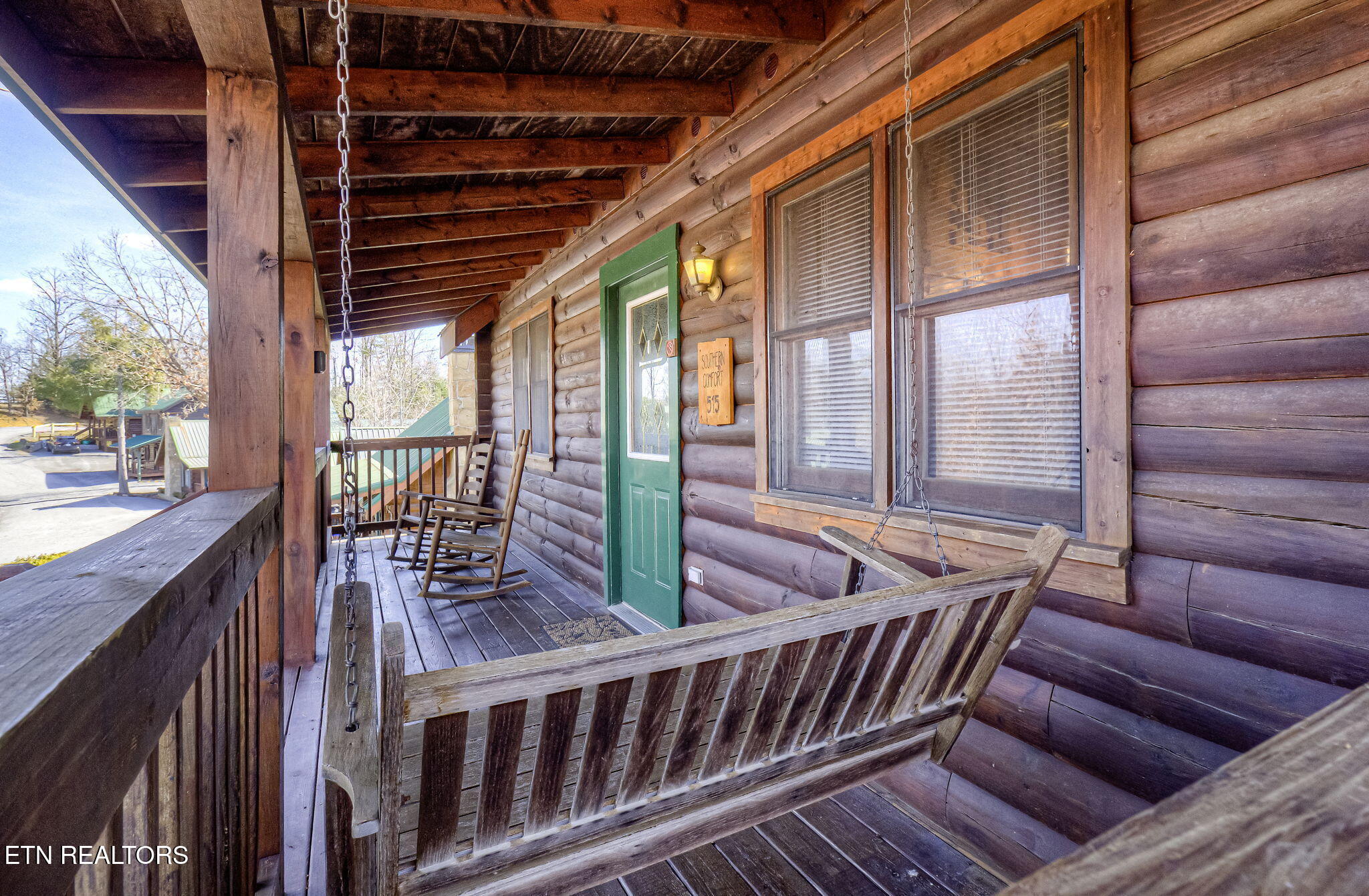 515 Chickasaw Gap Way