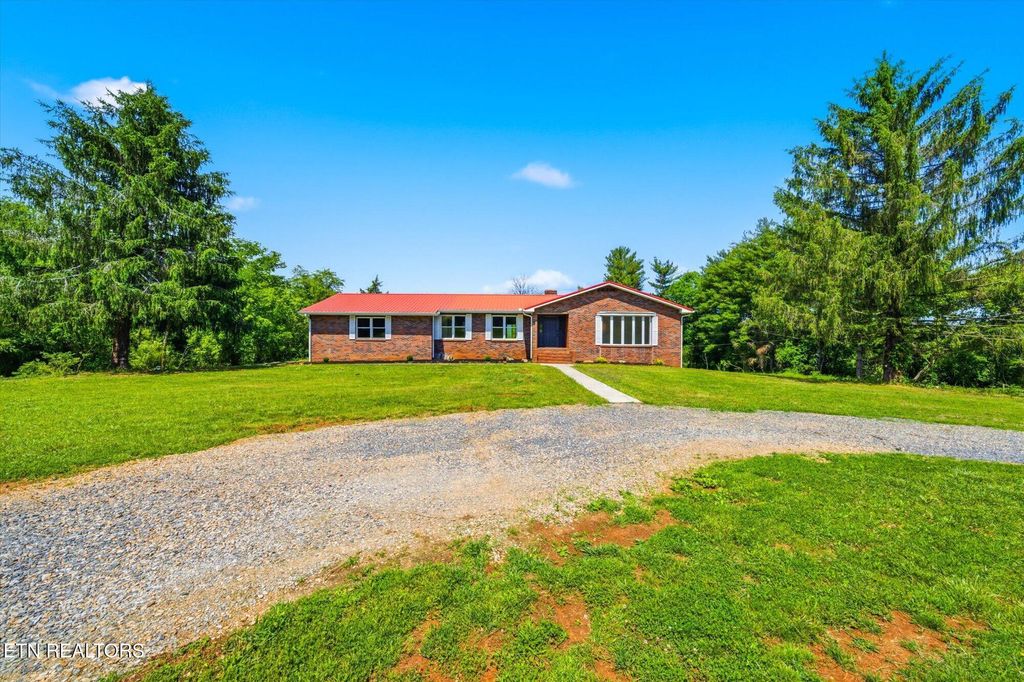 Photo of 1044 Old Lee Hwy, Philadelphia, TN 37846 (MLS # 1339437)