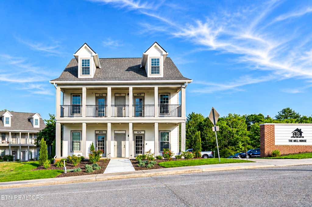 Photo of 410 E Church Ave, Maryville, TN 37804 (MLS # 1344859)