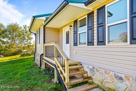 Tiny photo for 188 Old Middlesboro Highway 188 Hwy, LaFollette, TN 37766 (MLS # 1359545)