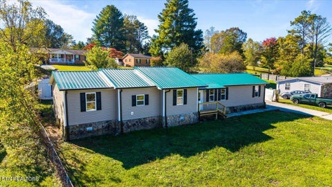 Tiny photo for 188 Old Middlesboro Highway 188 Hwy, LaFollette, TN 37766 (MLS # 1359545)