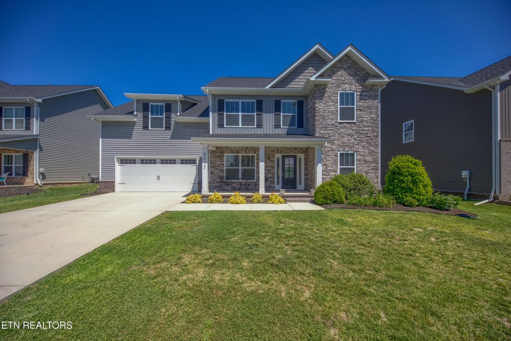 Photo of 8435 Creek Valley Lane, Knoxville, TN 37931 (MLS # 1340903)