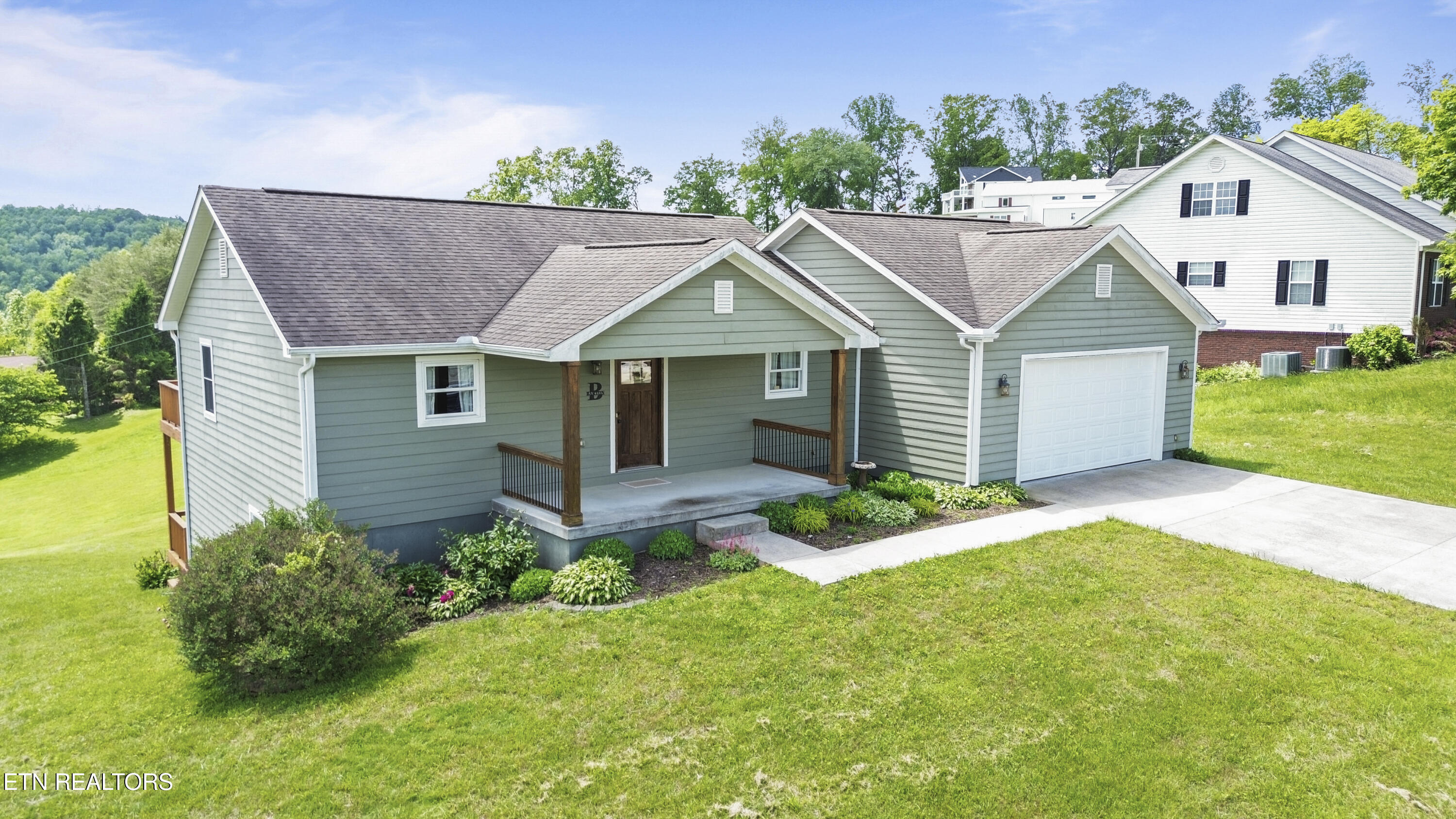 345 Mariner Point Rd