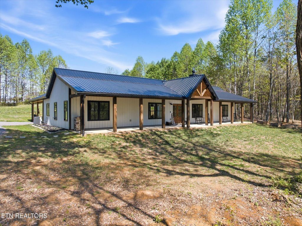 Photo of 8212 Barker Rd, Corryton, TN 37721 (MLS # 1337313)