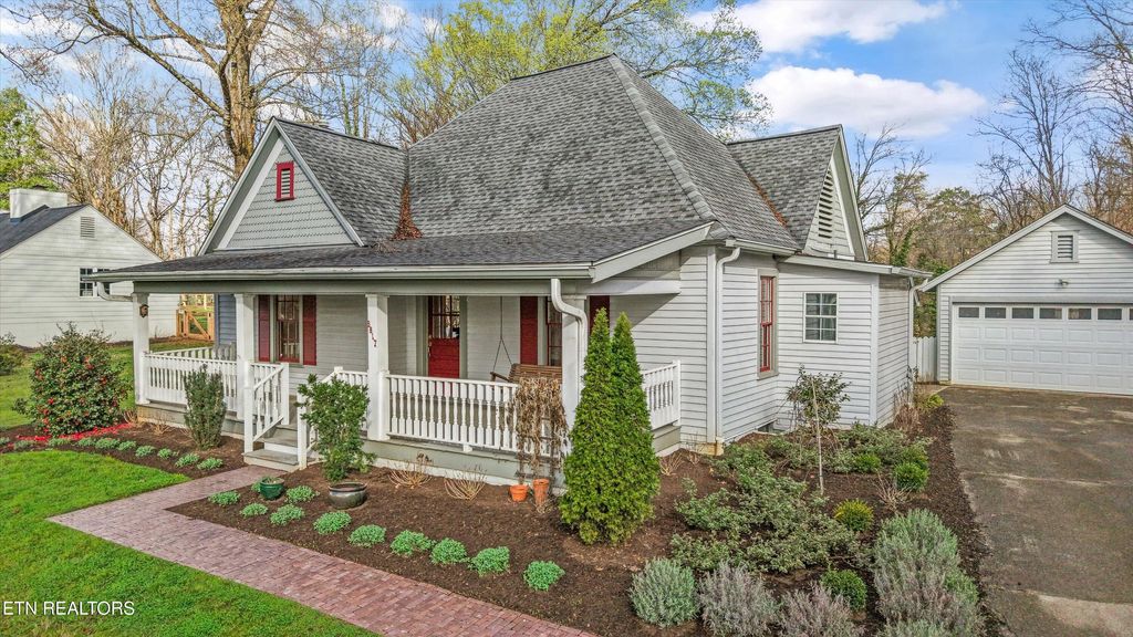 Photo of 5817 Toole Drive, Knoxville, TN 37919 (MLS # 1332987)