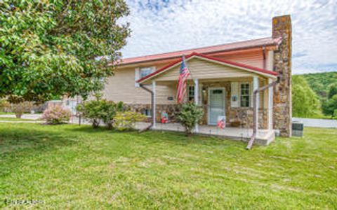 Photo of 4533 Hines Valley Rd, Lenoir City, TN 37771 (MLS # 1336708)