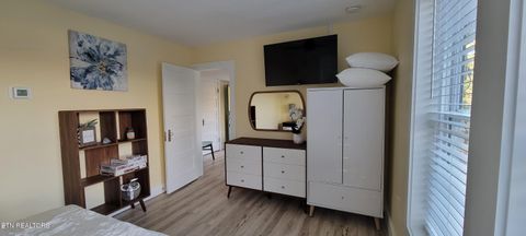 Tiny photo for 318 E Meeting St, Dandridge, TN 37725 (MLS # 1326908)