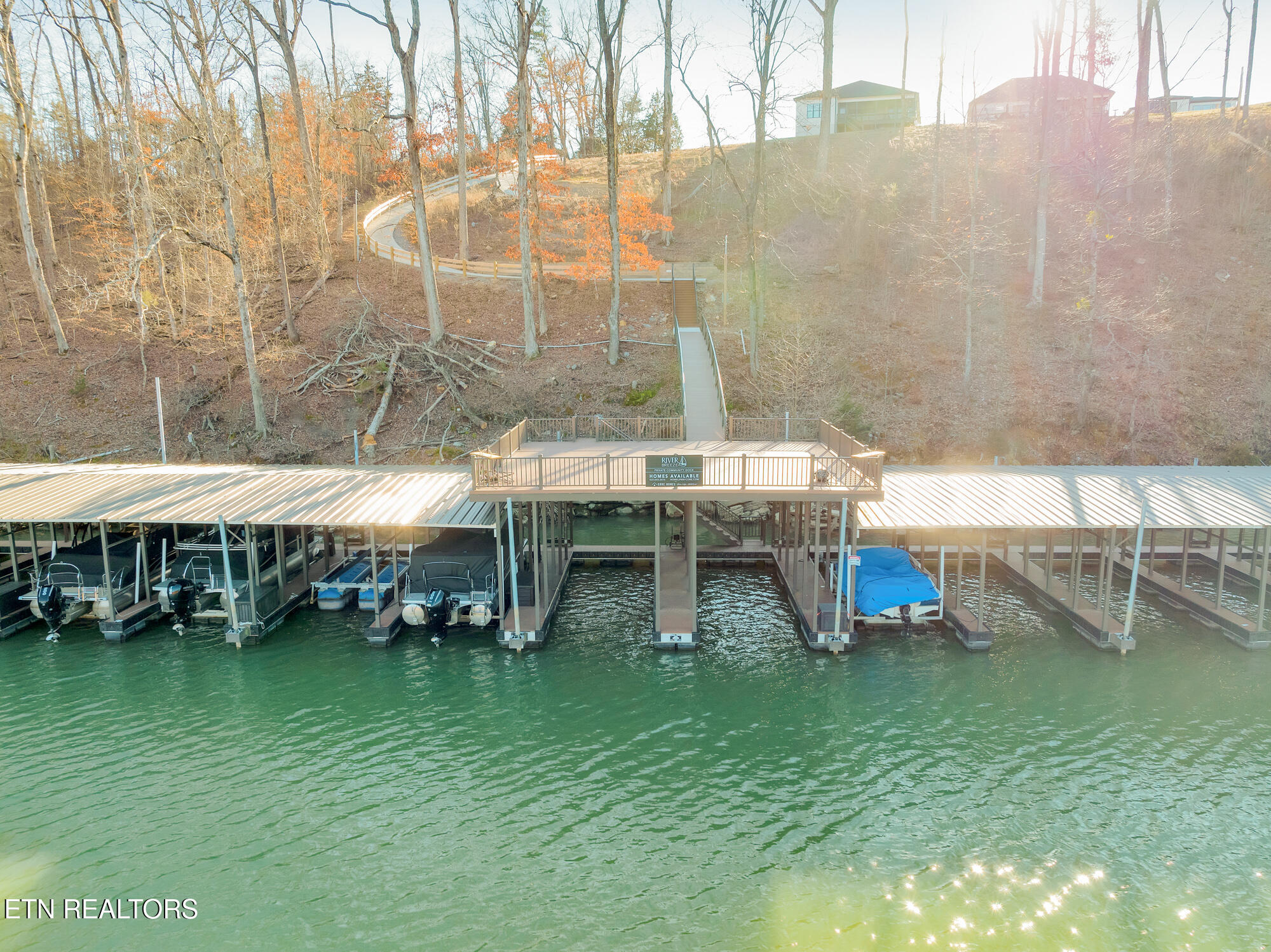 1801 River Breeze Drive