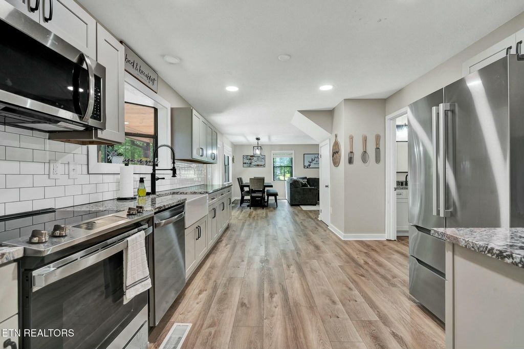 Photo of 198 Amy Tr, Spring City, TN 37381 (MLS # 1295731)