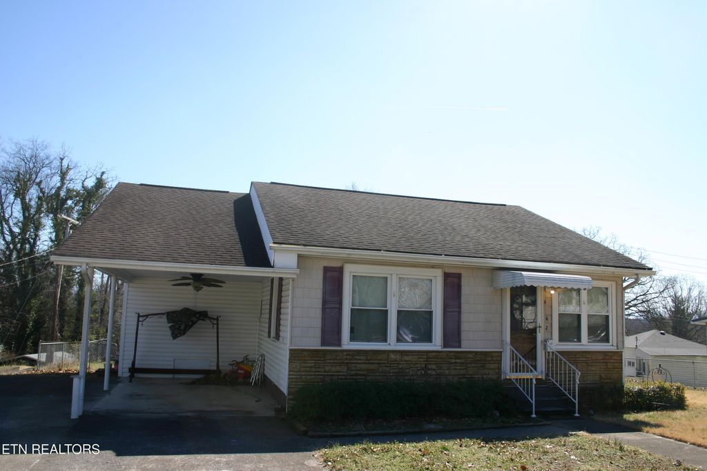 Photo of 862 Birch St, Alcoa, TN 37701 (MLS # 1291021)