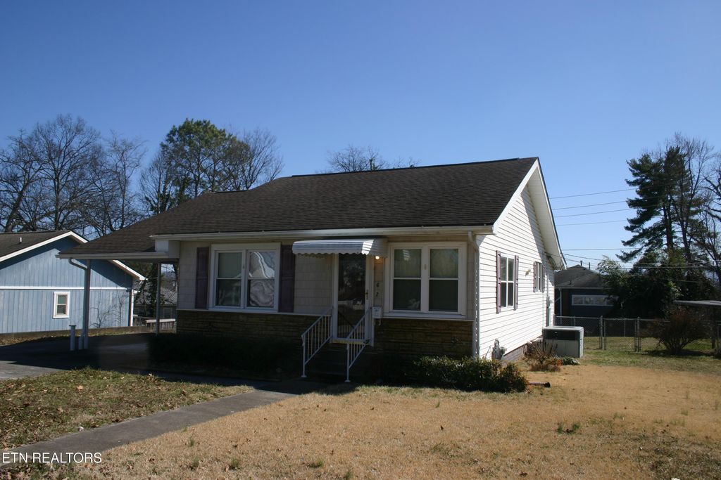 Photo of 862 Birch St, Alcoa, TN 37701 (MLS # 1291021)
