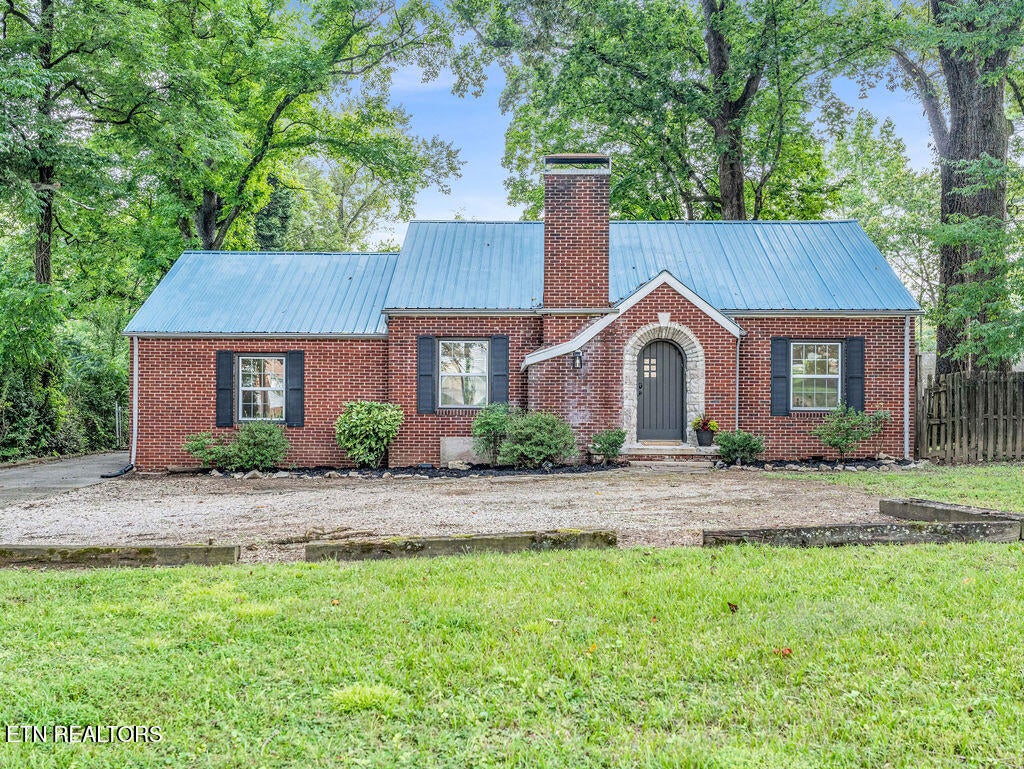 Photo of 5705 Chapman Hwy, Knoxville, TN 37920 (MLS # 1349650)
