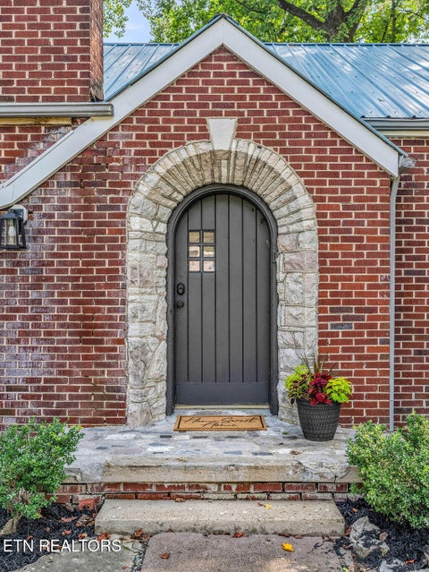 Tiny photo for 5705 Chapman Hwy, Knoxville, TN 37920 (MLS # 1349650)