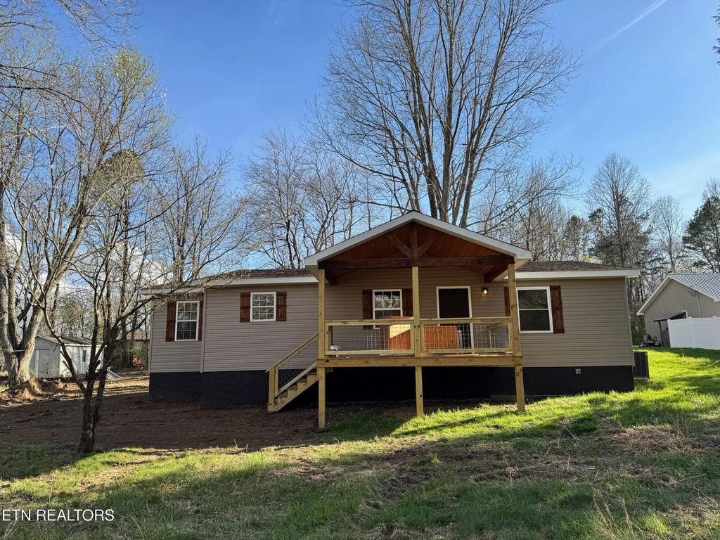 Photo of 2506 Rugby Pike, Jamestown, TN 38556 (MLS # 1334947)
