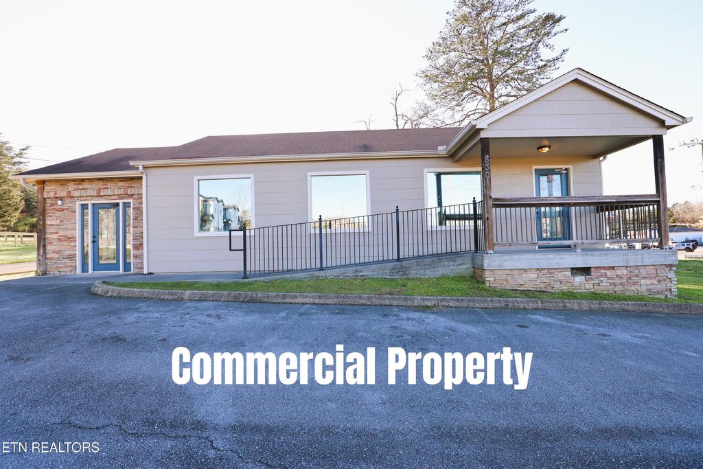 Photo of 8301 Lobelia Lane, Knoxville, TN 37920 (MLS # 1332528)